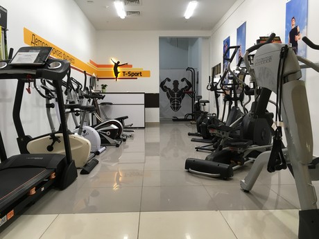 компания Т-Спорт комплектует тренажерные залы комплектация тренажерных залов