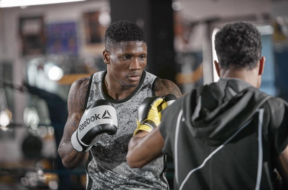 Перчатки боксерские Reebok Retail Boxing купить в Екатеринбурге ...